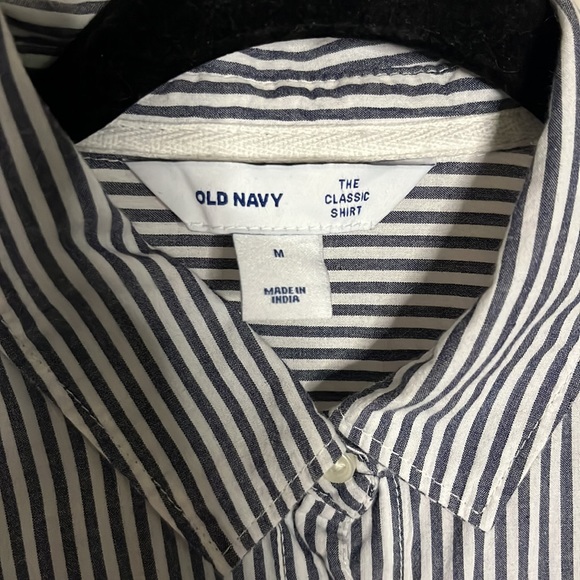 Old Navy button down - Picture 3 of 3